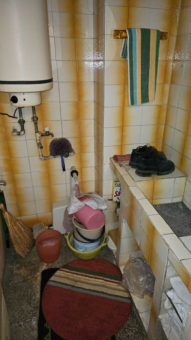 Продава се Двустаен апартамент в Разград, Център - 76 кв.м за 1040 €/кв.м - Снимка #3