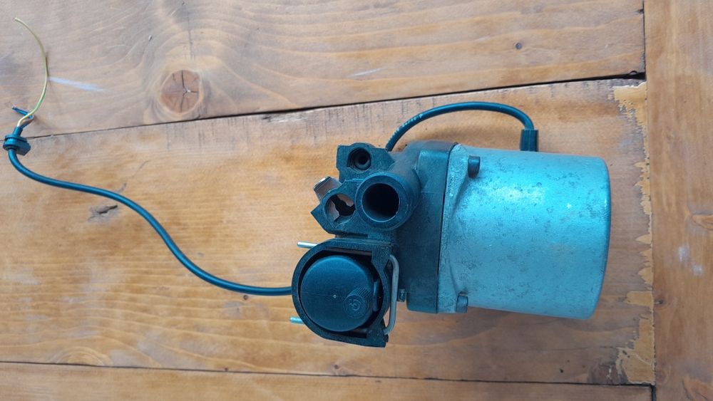 Pompă Grondfos recirculare