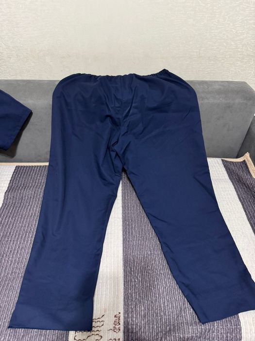 Продаётся медицинская форма, мужская