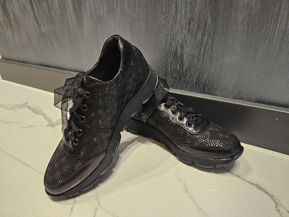 Bianki, ест. кожа /37