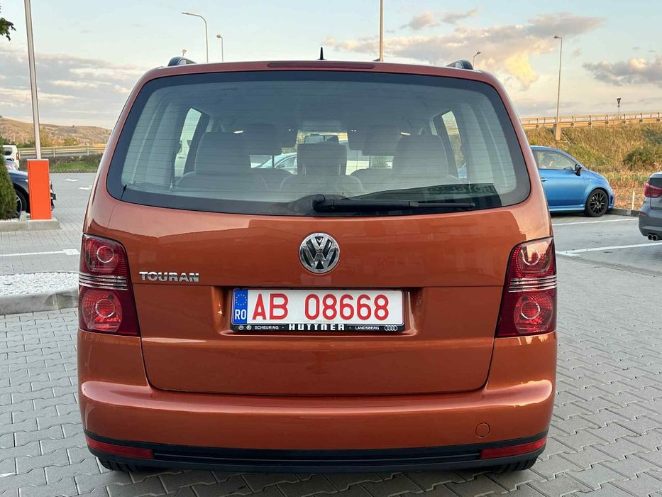 Volkswagen Touran 2009 1.9 Diesel
