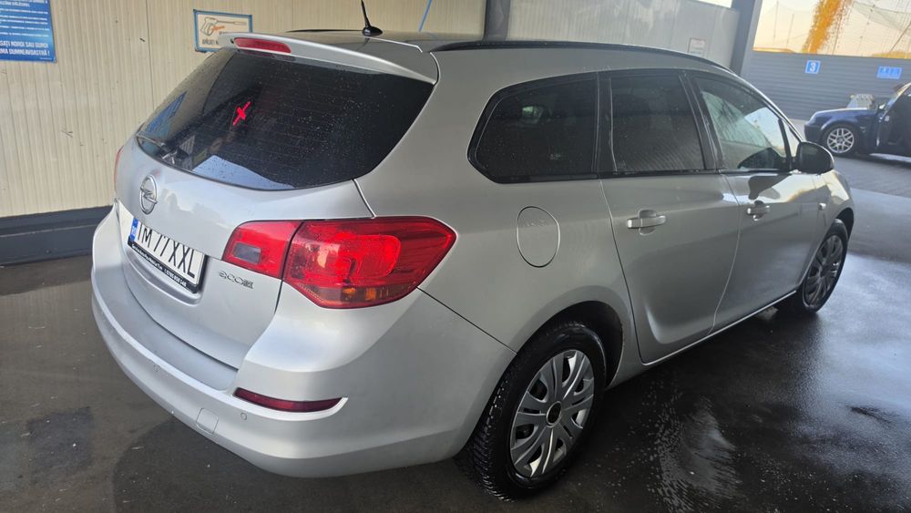 OPEL Astra 2012 — imagine 4