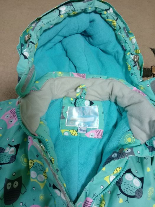 Продам детскую куртку