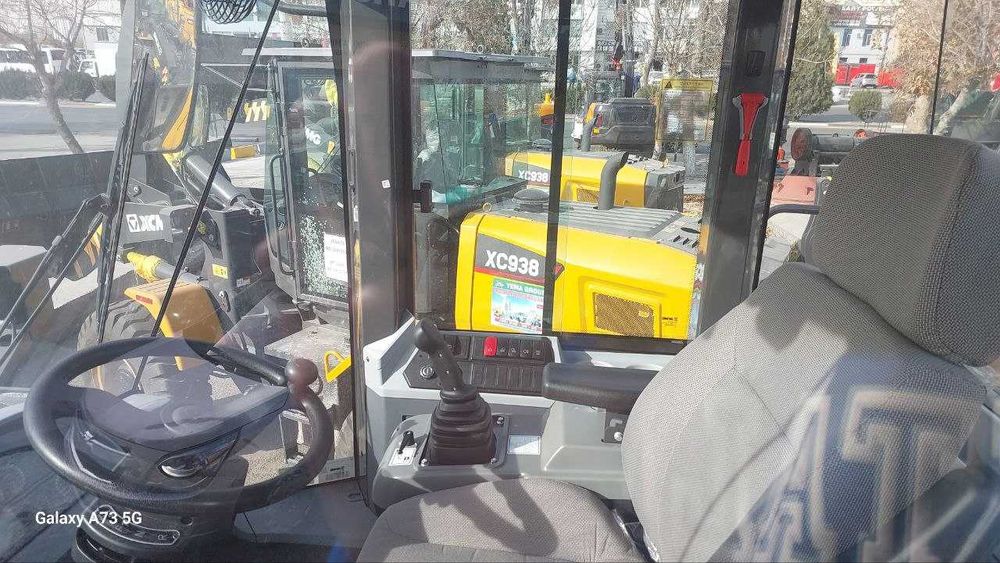 Погрузчик XCMG XC958 3,2 куба джойстик