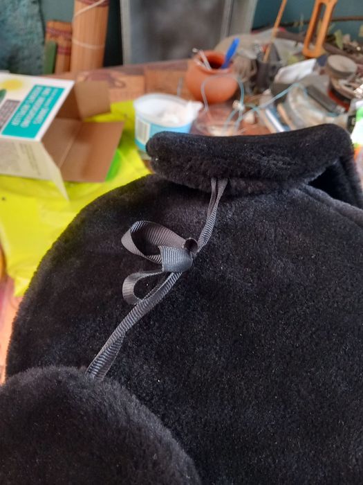 Шапки, федора и ушанки