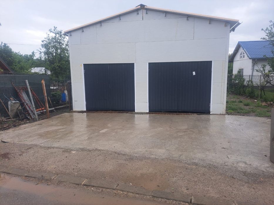 De Vânzare sau Închiriere — Hala Metalică 200mp + teren 300mp