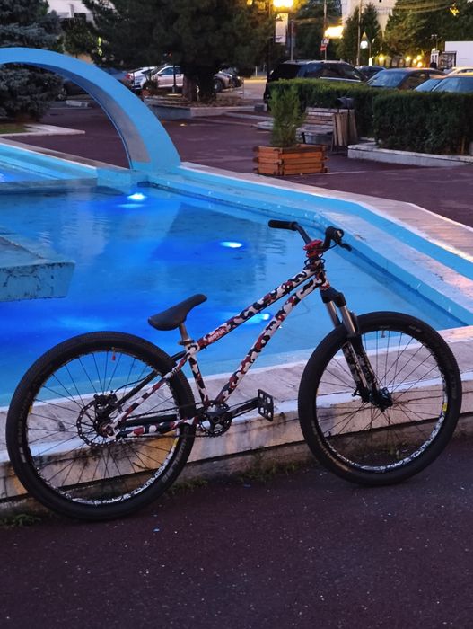 Vând UMF Hardy steel 2 dirt jumper