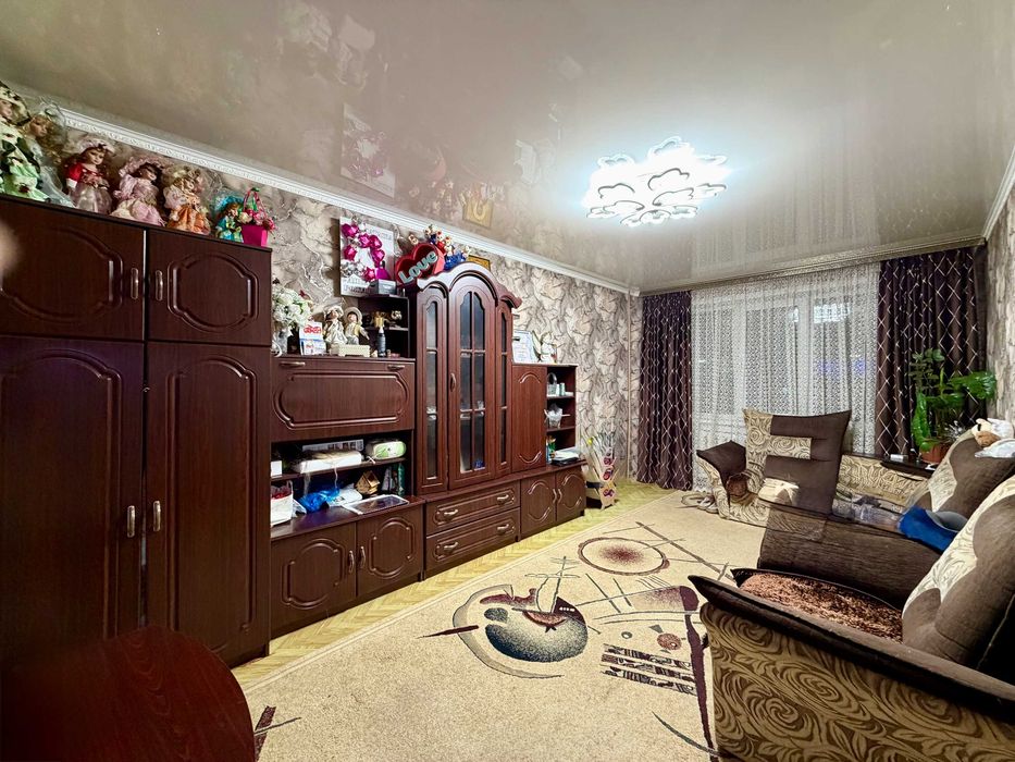 Продам 3 комнатную р-н КШГ.
