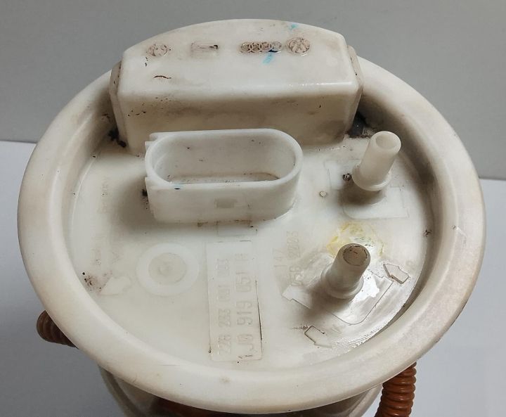 Pompa combustibil 1J0919051H Volkswagen VW Golf a 4-a generatie