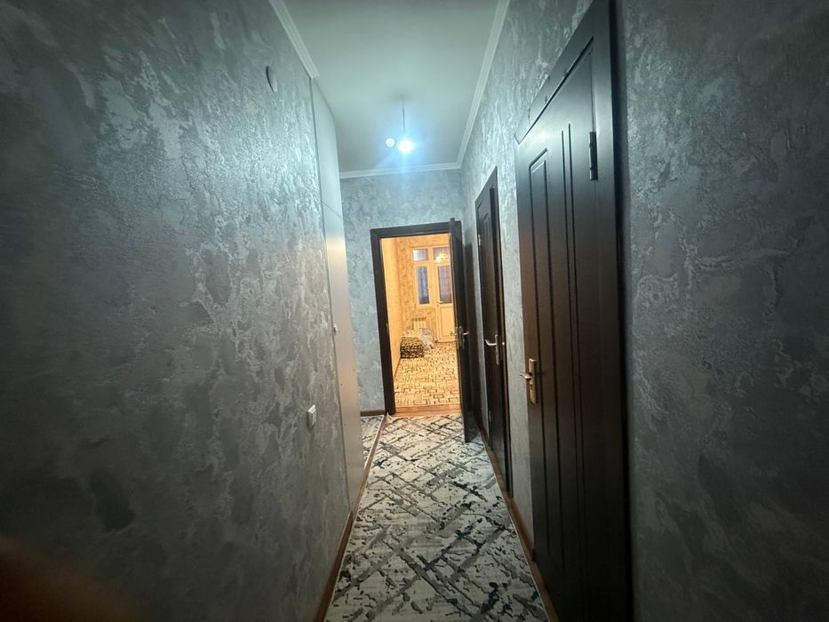 Чоштепада 2-хонали Сквозной 2-этажда