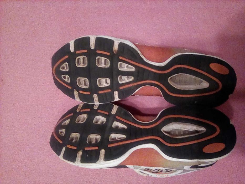 Adidasi sport , marimea 45