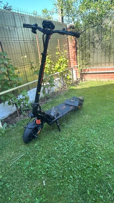 Vând trotinetă electrică kukirin G2 master