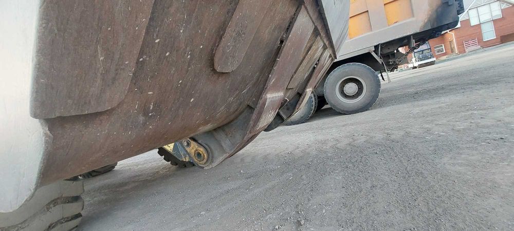 Продам Фронтальный погрузчик