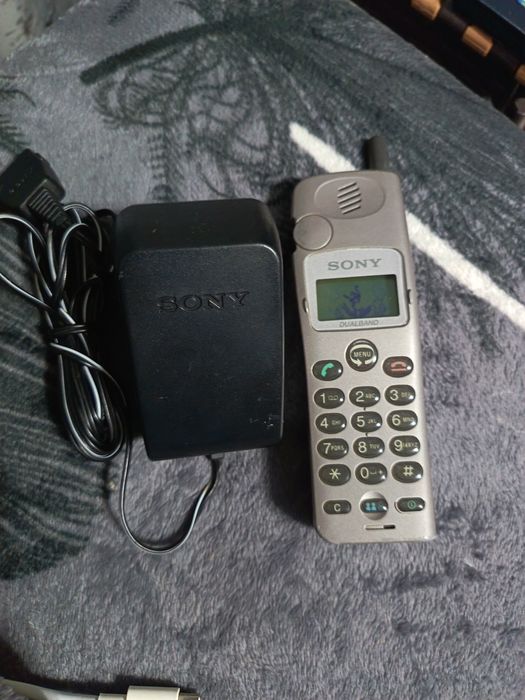 Sony CMD-CD 5 CU încărcător