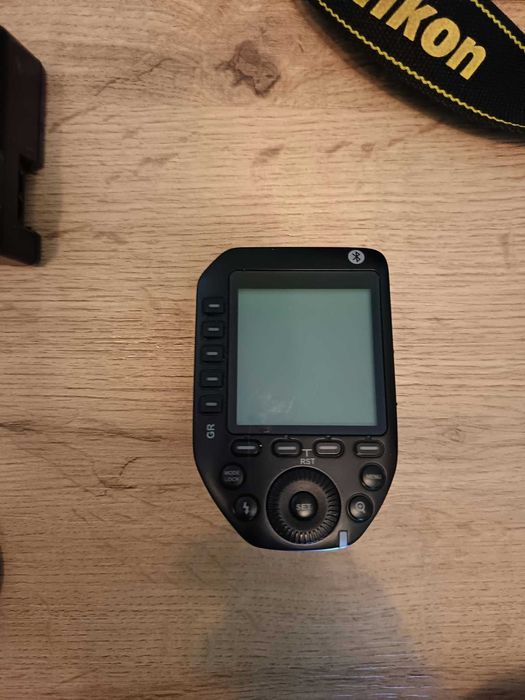 Комплект Nikon D7500 с 3 обектива, тригер Godox
