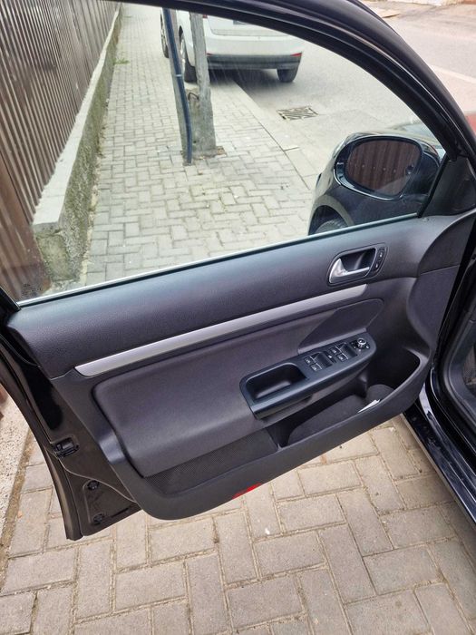 VOLKSWAGEN Golf 0 — imagine 4