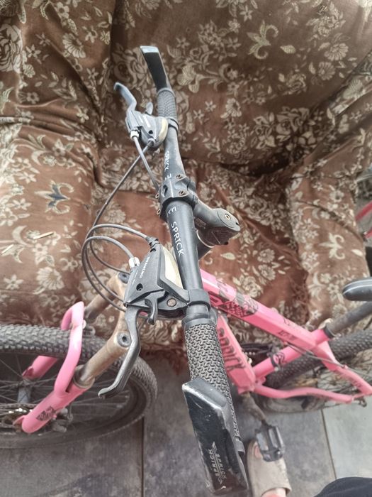 Велосипеды два штуки.