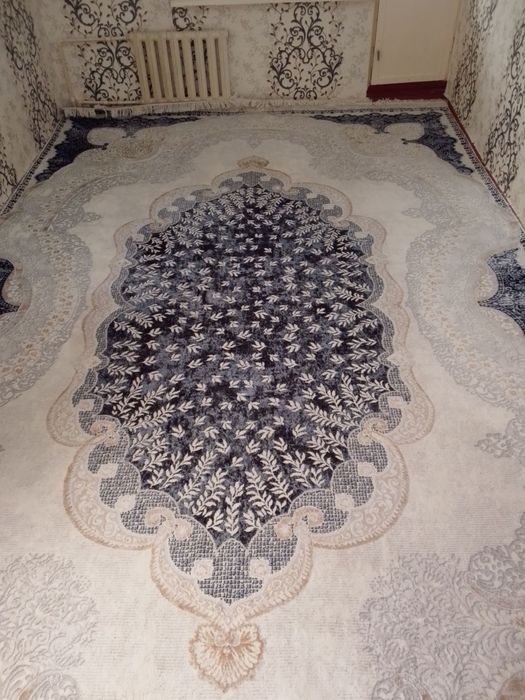 Гиламлар сотилади