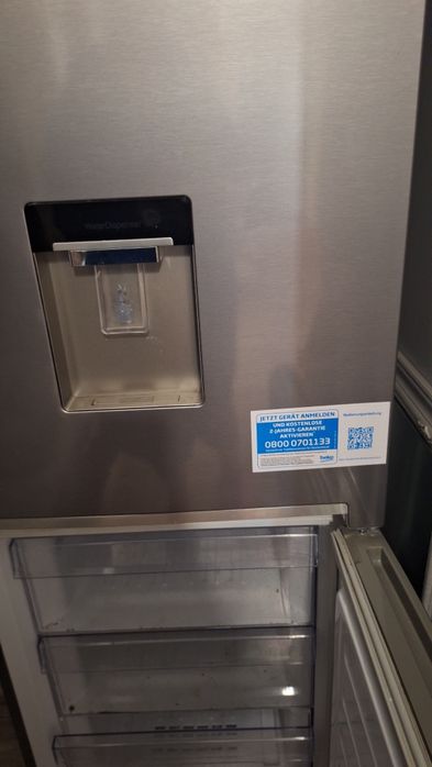 Vand frigider beko