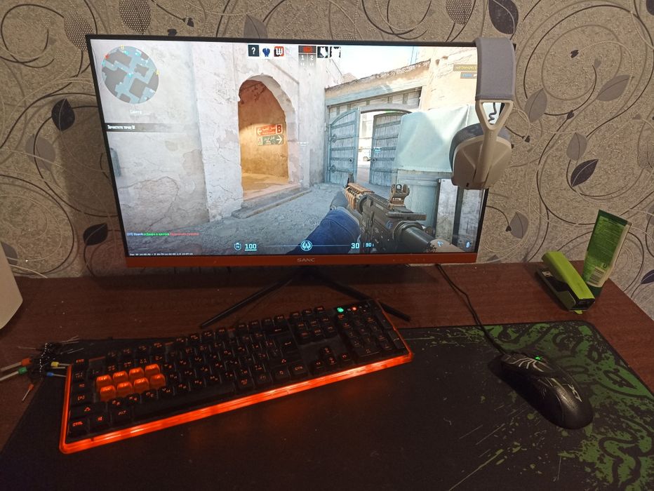 Компьютер игровой в сборе/монитор/клавиатура/мышь