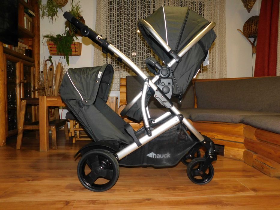 Carucior gemeni sau frati cu varste apropiate Hauck Germany