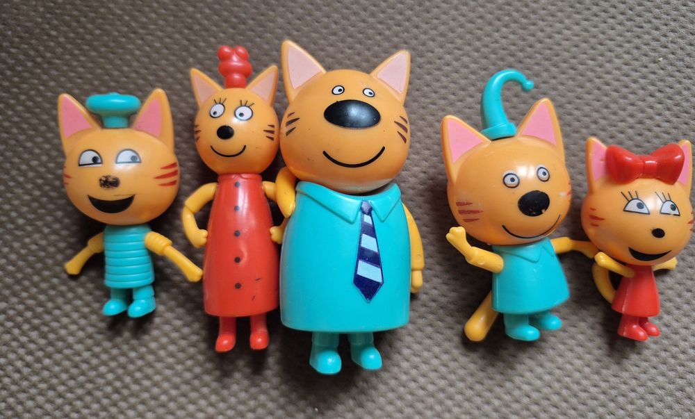 Семья "Три кота"