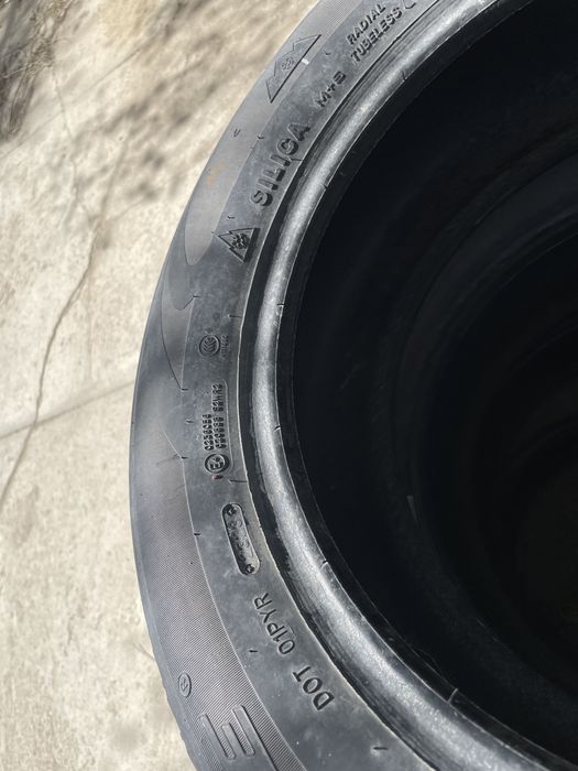 покрышки на toyota camry 40