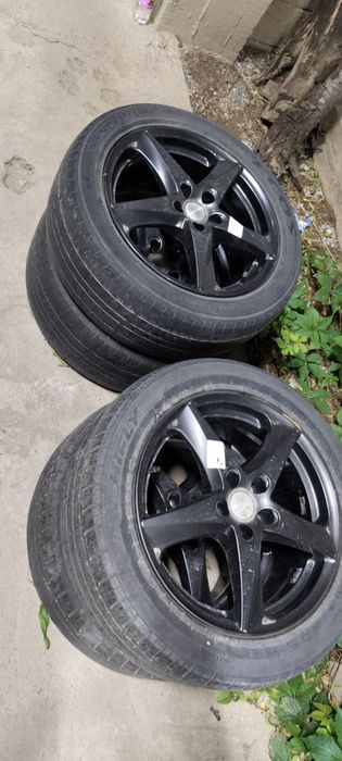 Продам комплект дисков R 17
