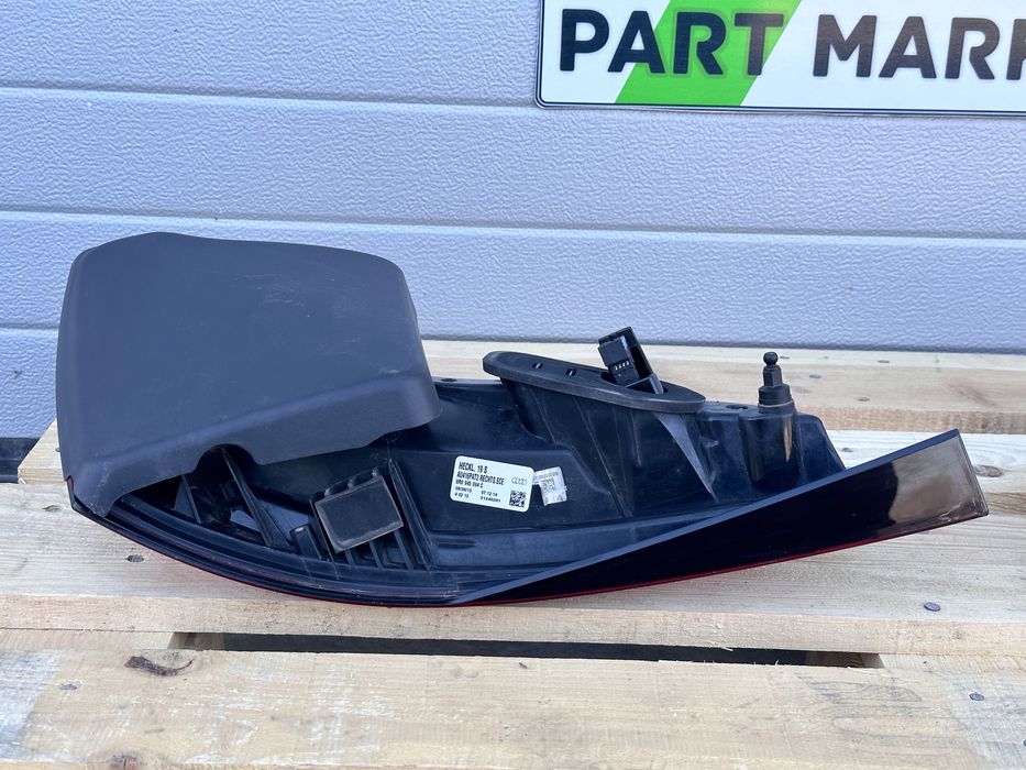 Комплект стопове AUDI Q5 SQ5 Фейслифт 8R0945093C 8R0945094C