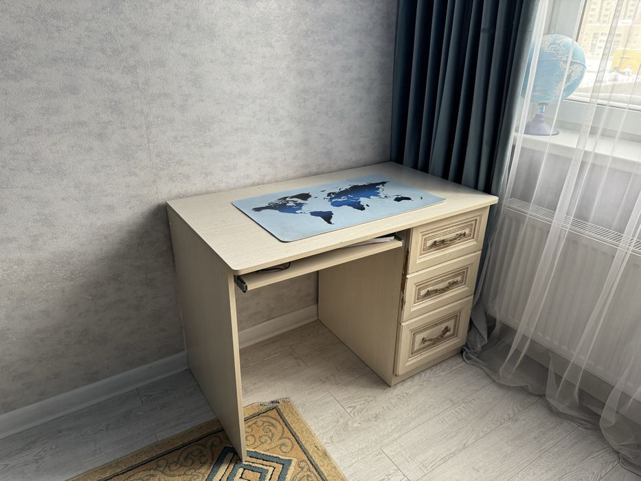 Двухъярусная кровать-комплекс