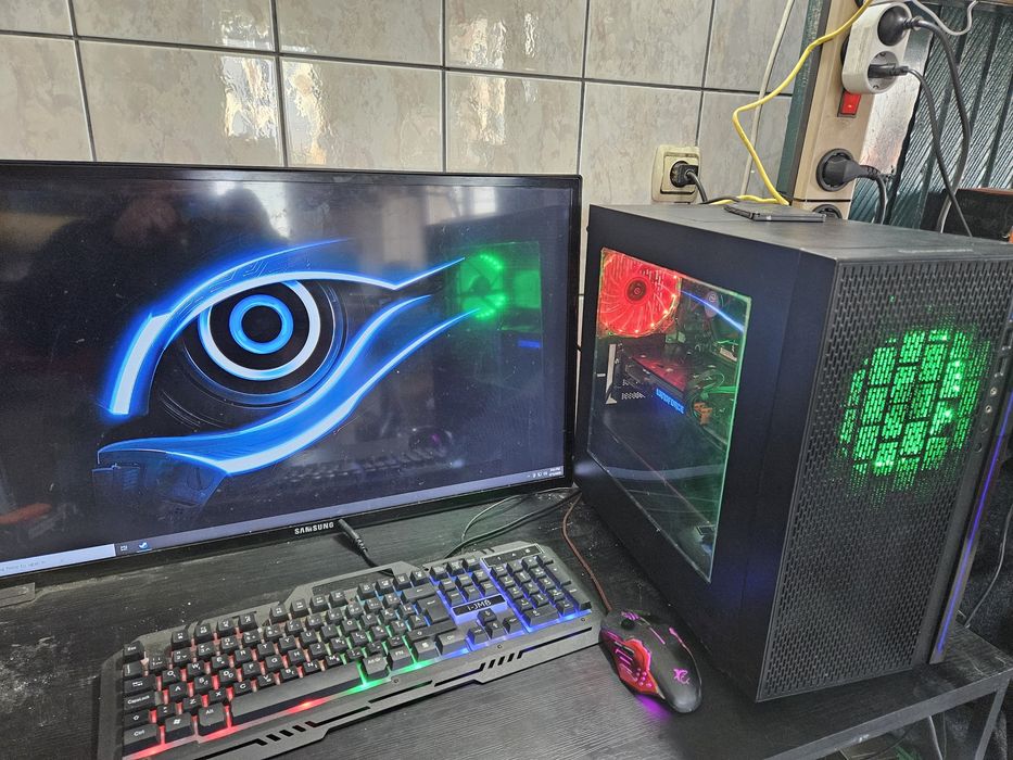 Unitate PC Gaming i7 4790 video 4GB GTX 960 16GB RAM SSD Targu Jiu • OLX.ro