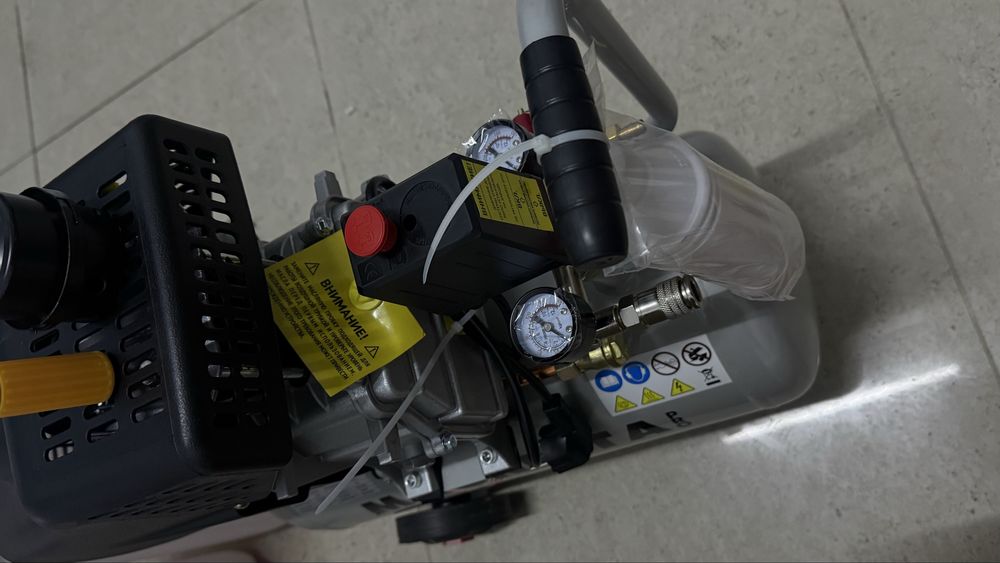 Воздушный компрессор Magnetta