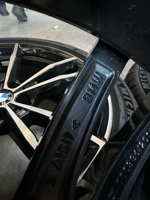 Джанти с гуми за За BMW G20