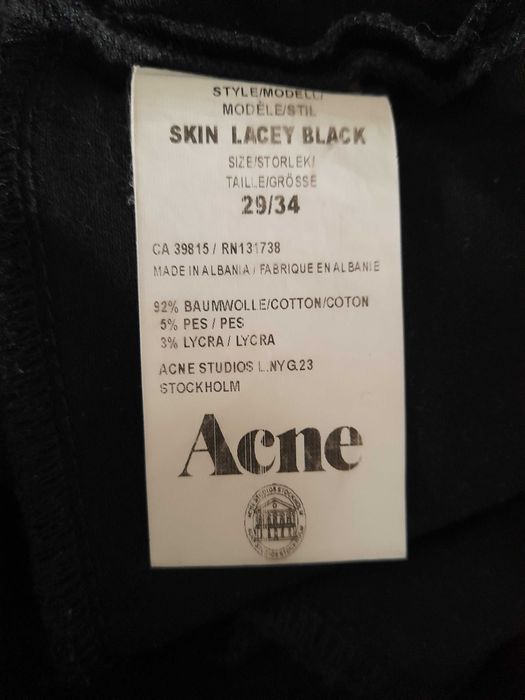 Blugi Acne Studios, nr.36-38, 130 lei