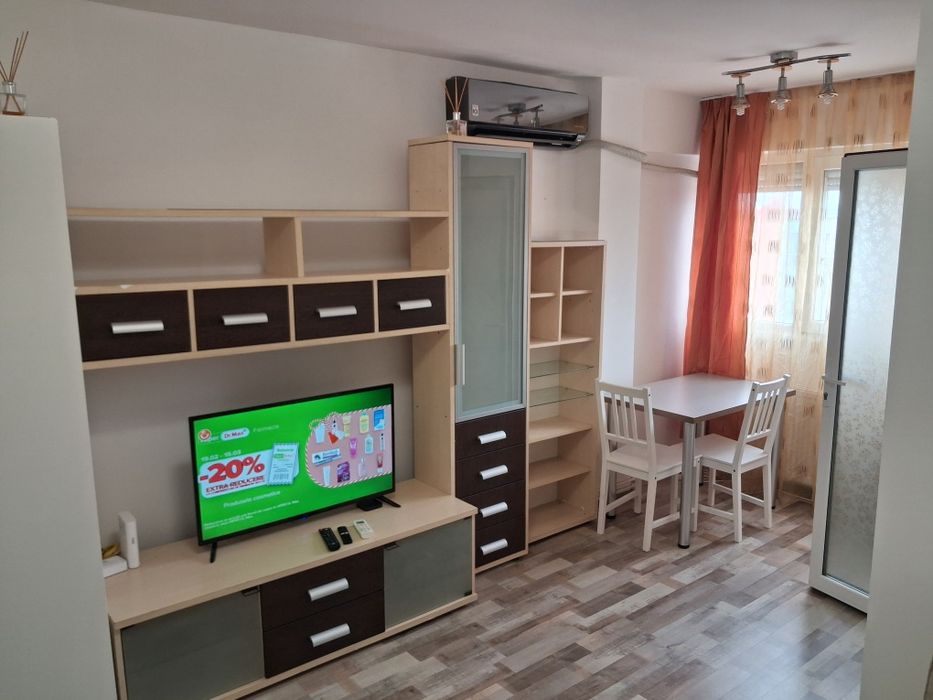 Inchiriez garsoniera cf1 minis, bd 1 decembrie