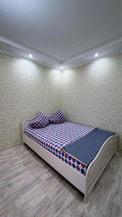 сдам квартиру 11 мкр суточно