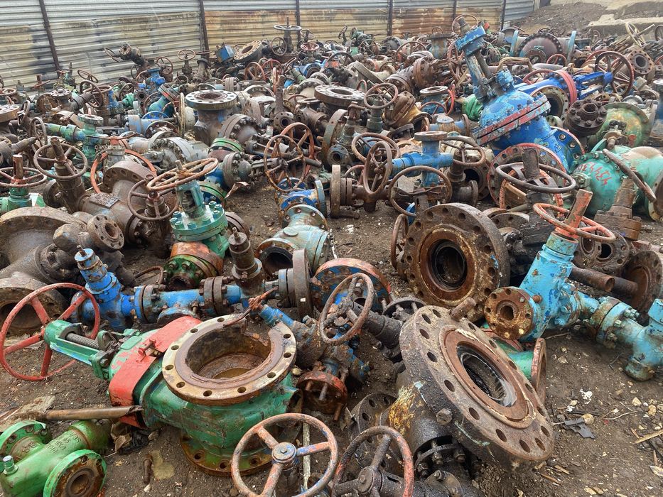 Задвижки бу разные