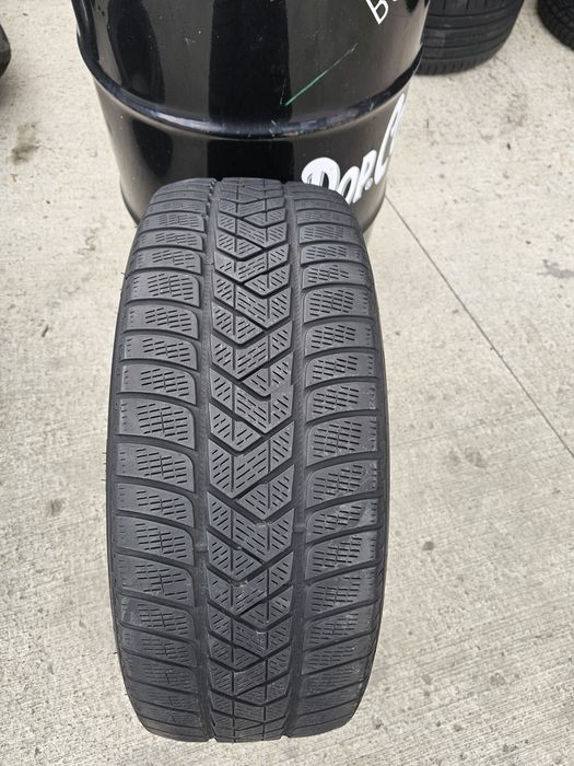 De vanzare anvelopa pirelli 235 55 r19 m+s