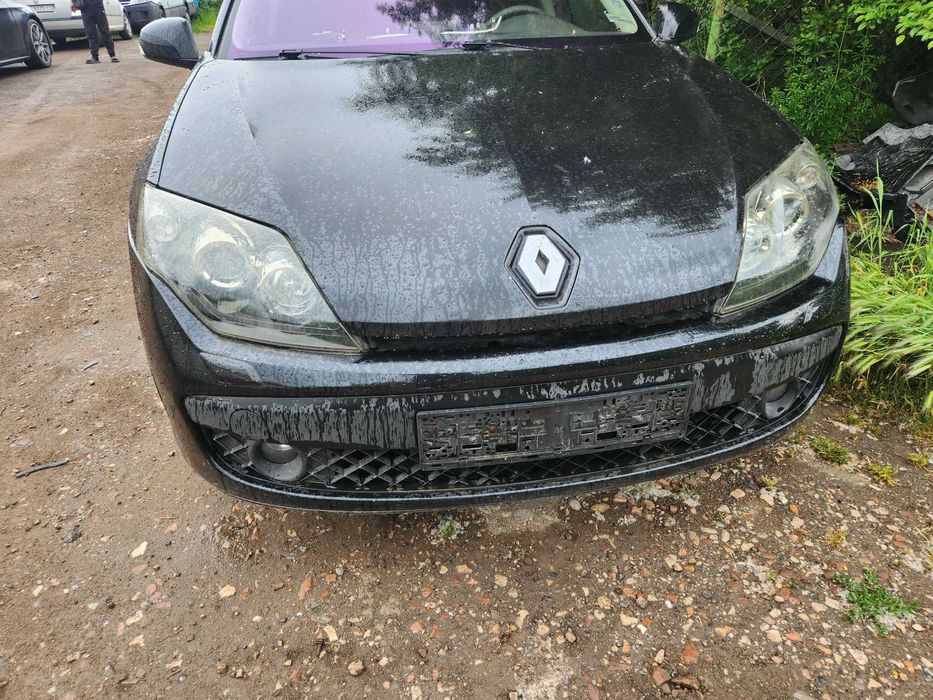 на части Renault Laguna 2.0 dci 2010