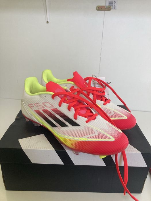 Бутонки adidas f50