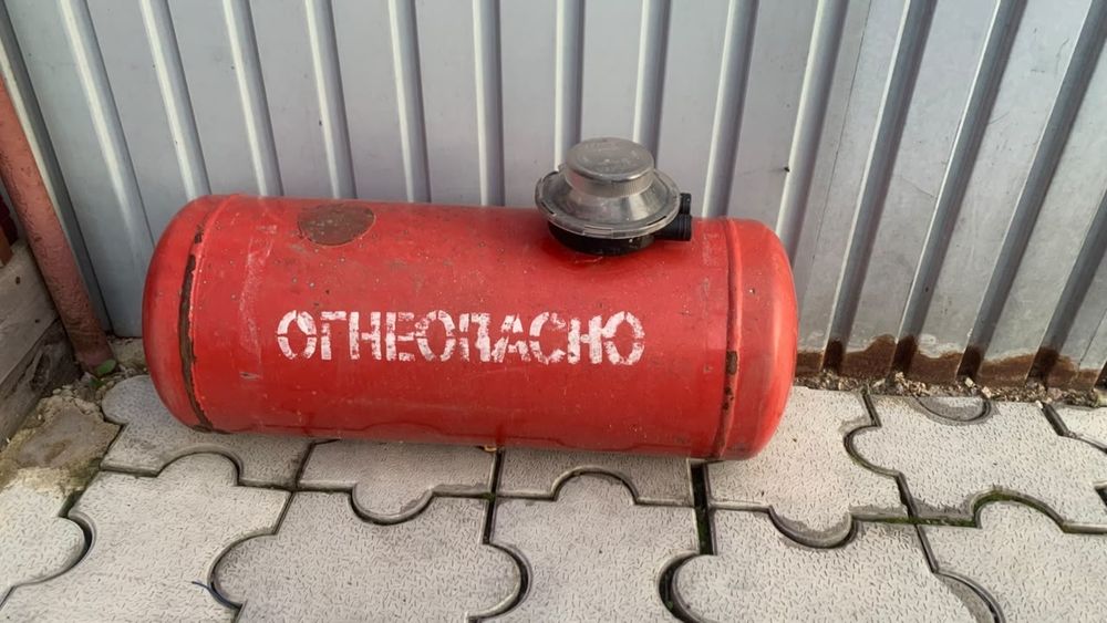Газовый баллон на 50л.