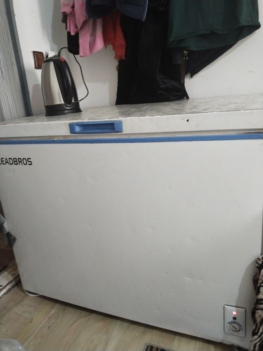 Морозильник Leadbros