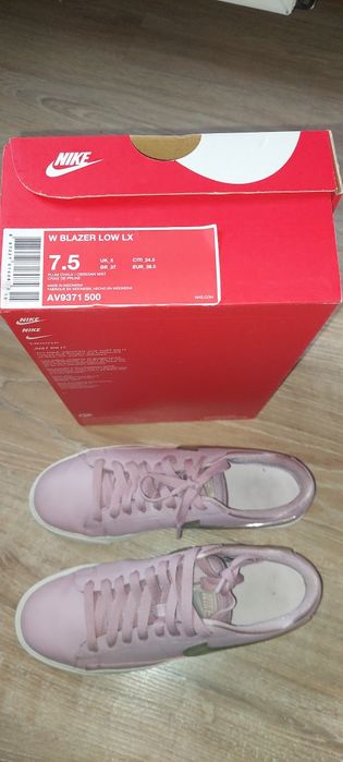 Продам кроссовки "Nike "