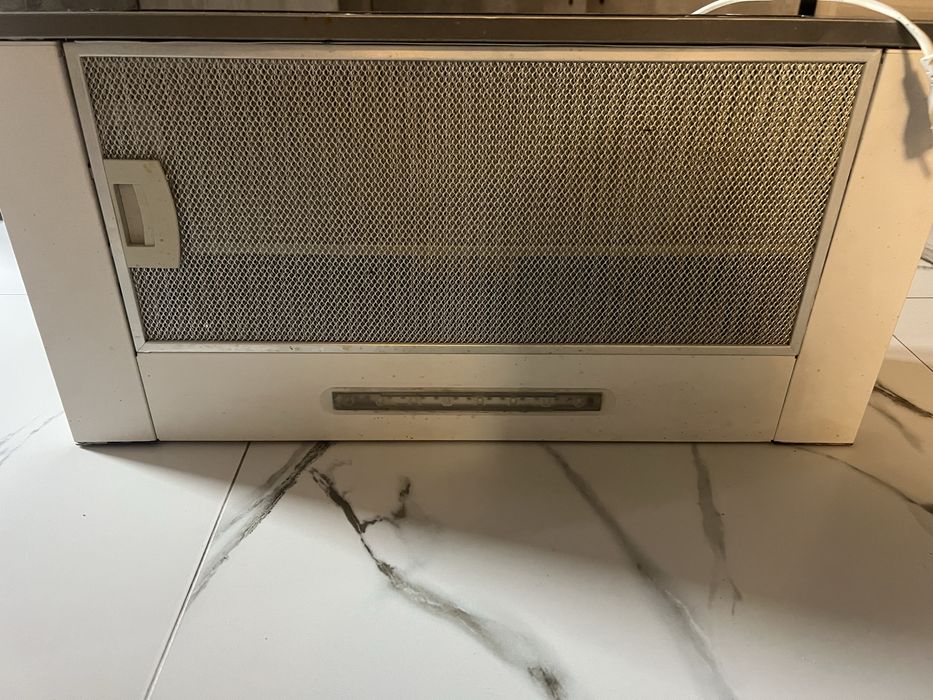 Продам вытежку MILFAN