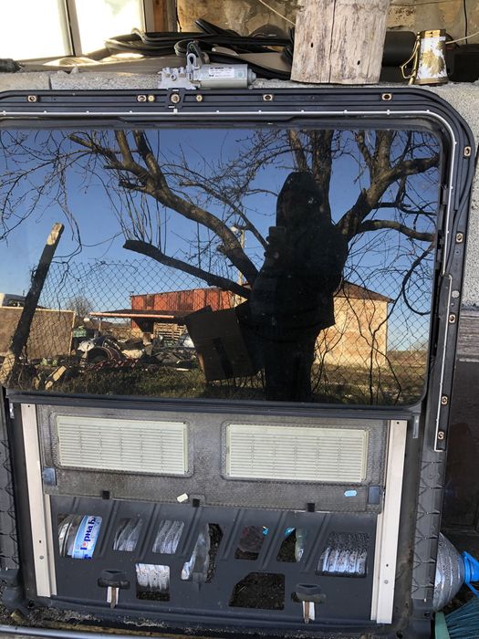 Люк за Мерцедес w210