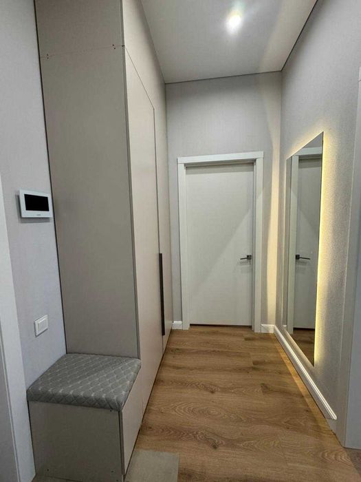 Продам евро 2-ком квартиру