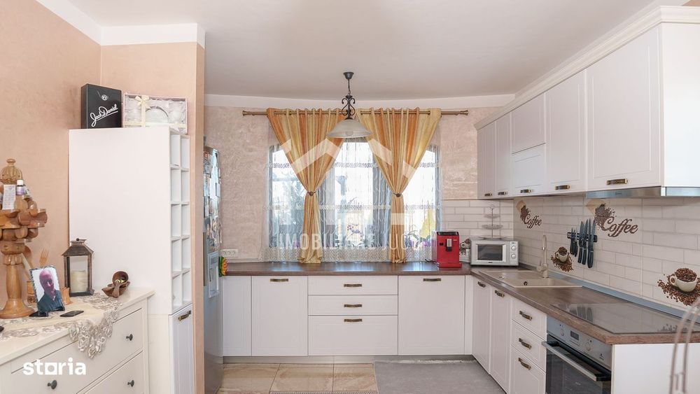 Casa individuala la cheie, 5 camere,180mp, teren 650mp, Jucu de Mijloc