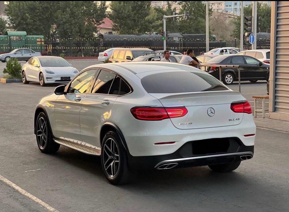 Mercedes Benz GLC 43 COUPE AMG