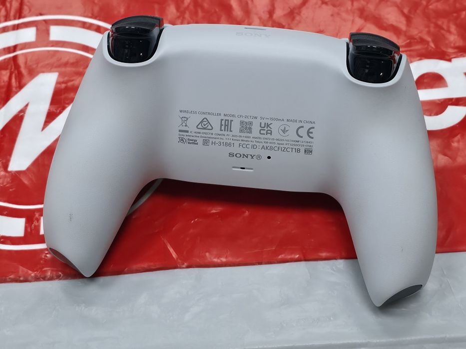 КАТО НОВ 825GB Sony PlayStation 5 | PS5 Digital Гаранция Техномаркет 2028г.