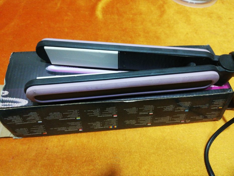 Продам выпрямитель для волос